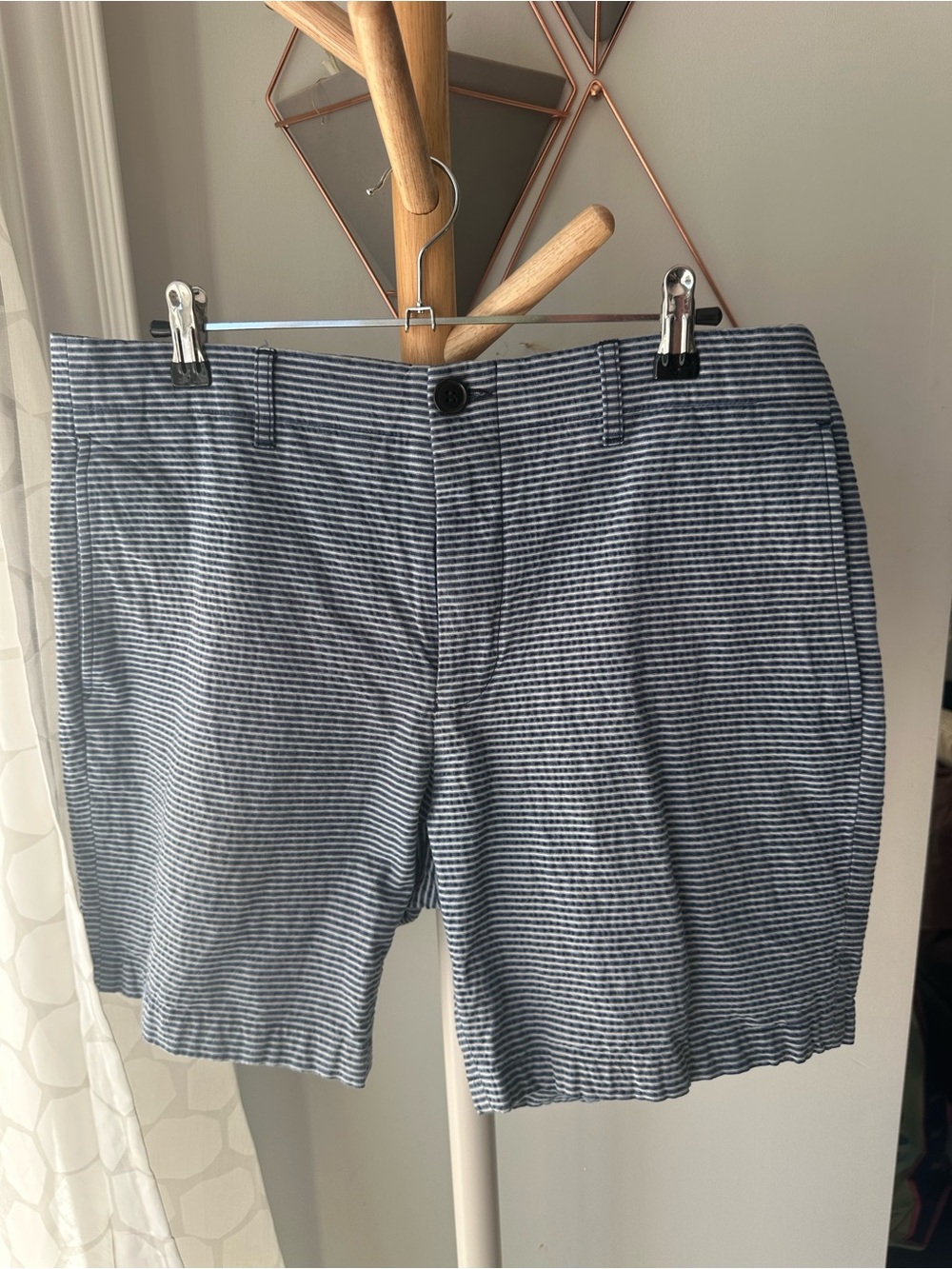 FRANK & OAK Men's Navy and White Striped Casual Shorts 100% Cotton Slim Size 32